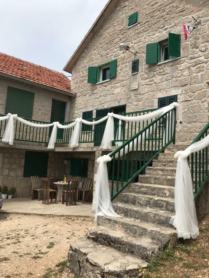 Apartman Studio Zdravko Eco Village Imotski Exterior photo